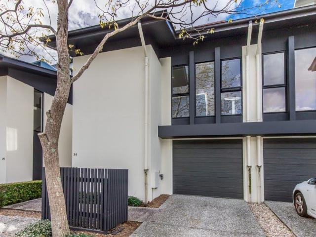 Townhouse for sale in Fernbrook, Queensland