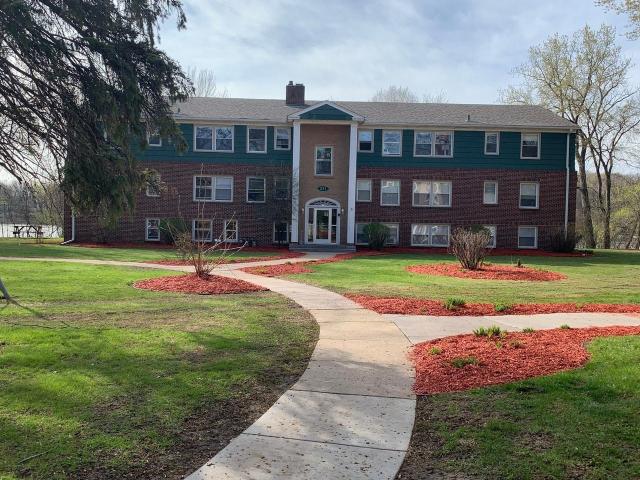 Apartment for rent in Hennepin, Minnesota