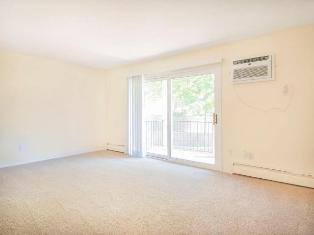 Apartment for rent in Hennepin, Minnesota