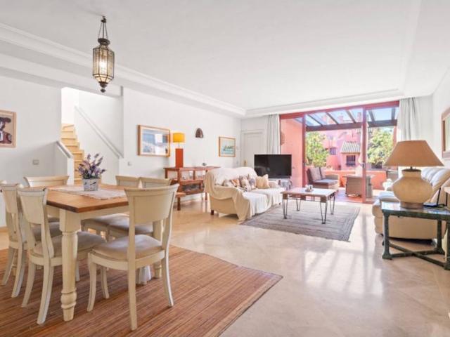 Dúplex en venta en Resinera-Voladilla, Costa del Sol Occidental