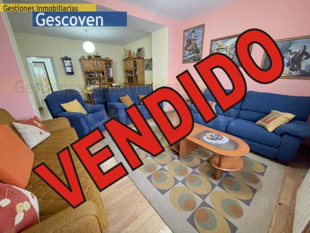 Casa en venta en Valencia De Alcántara, Extremadura