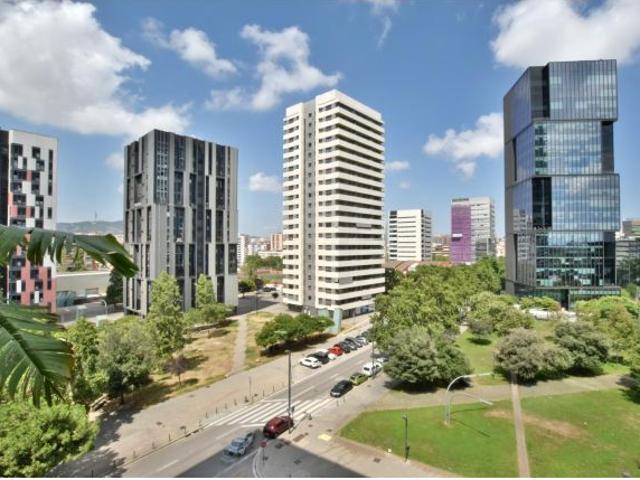 Piso en venta en L'hospitalet De Llobregat, Santa Eulàlia