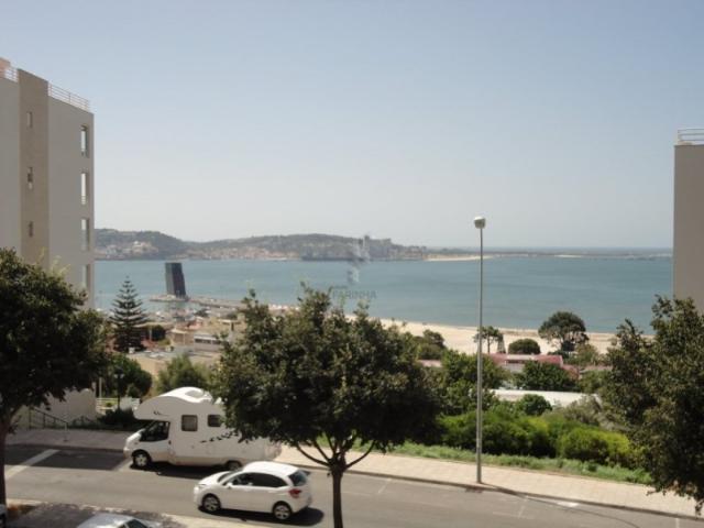 Duplex alugar em Oeiras, Lisboa
