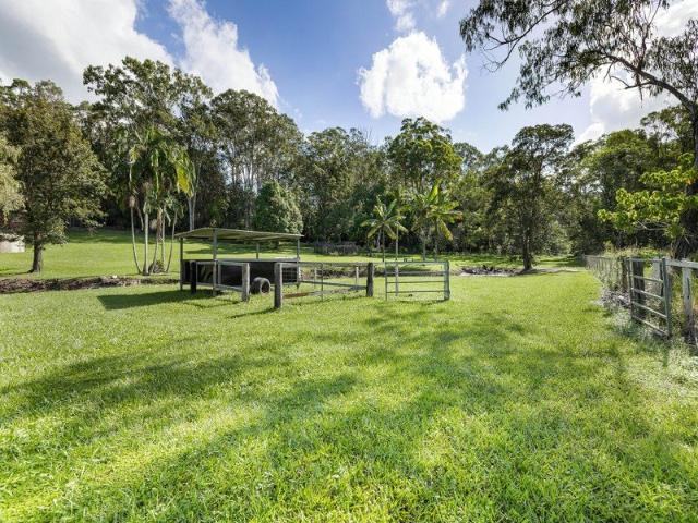 Cottage for sale in Kings Creek, Queensland