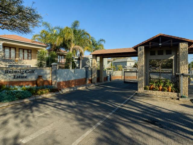 House for rent in White River Country Estate, Mbombela