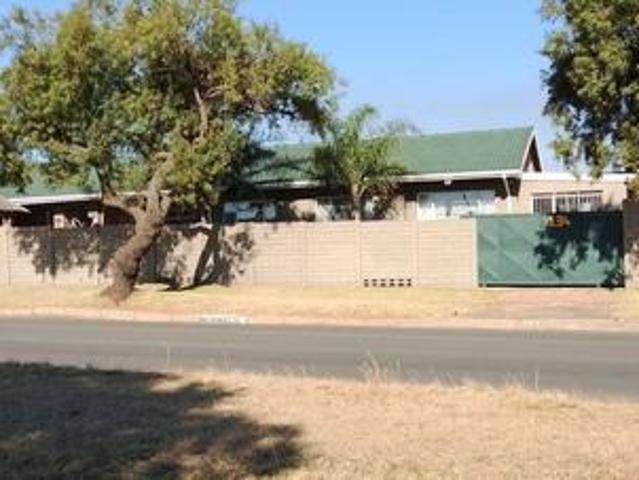 House for sale in Nooitgedacht, Gauteng