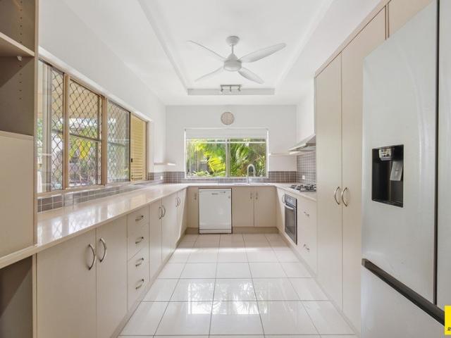 House for rent in Westcourt, Cairns