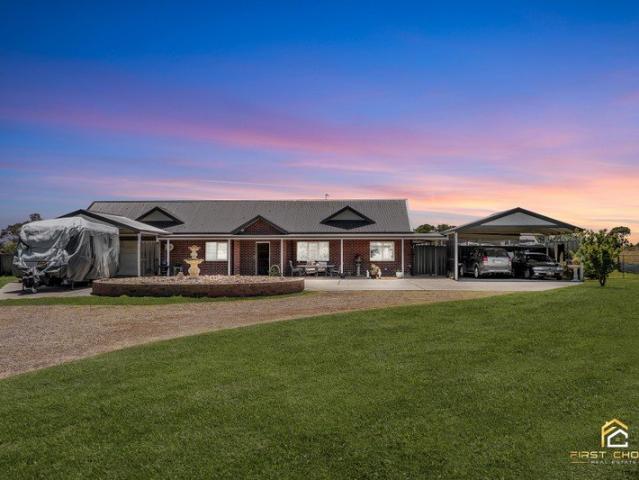 Cottage for sale in Devon Meadows, Melbourne