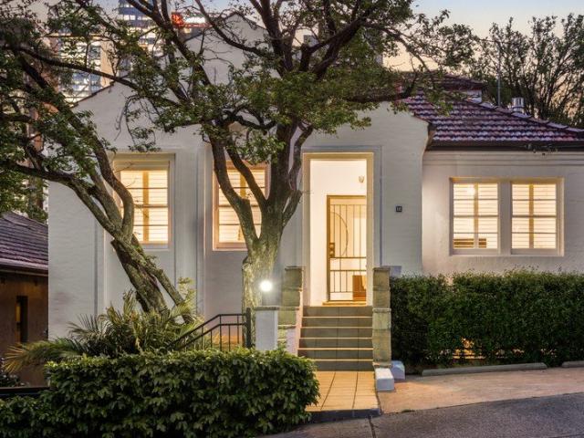 Duplex for sale in Lower North Shore, Sydney