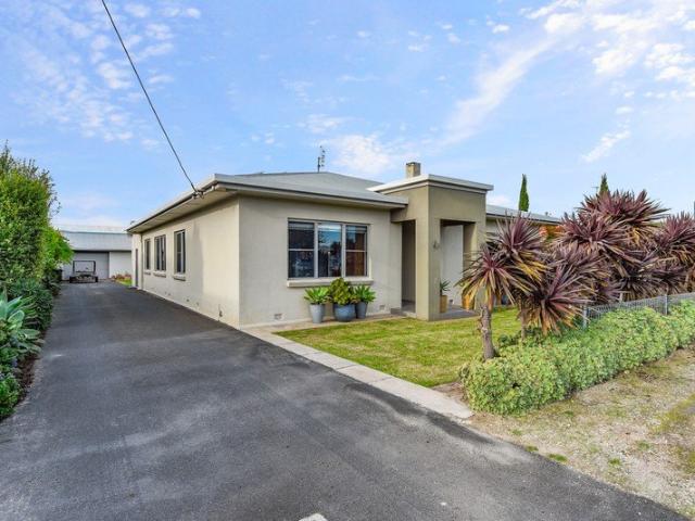 House for sale in Kingston Se, South Australia
