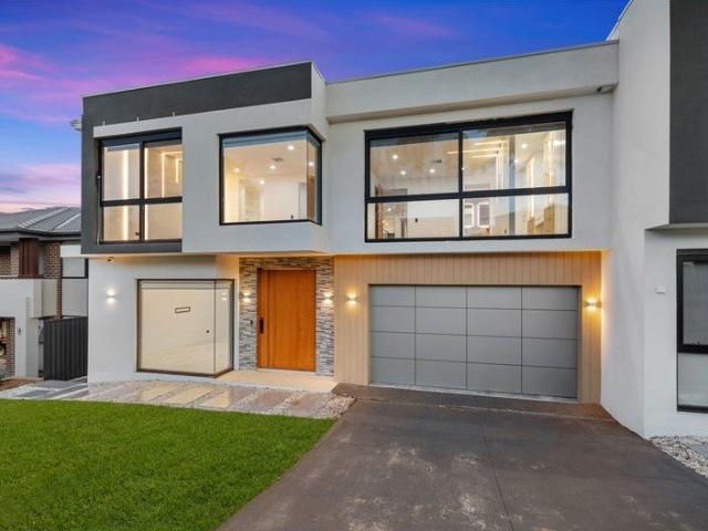 Duplex for rent in Sutherland Shire, Sydney