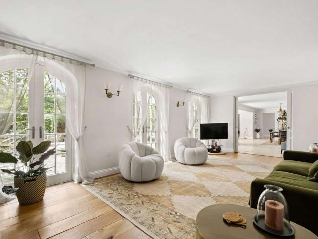 House for rent in Mortlake, Greater London