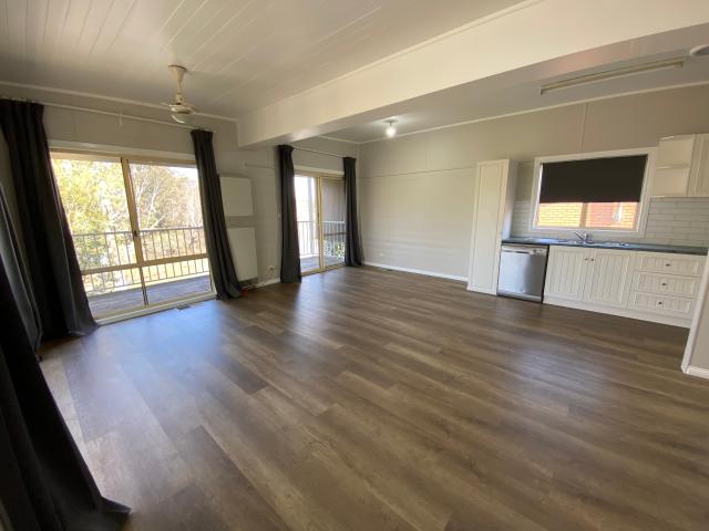 House for sale in Victoria