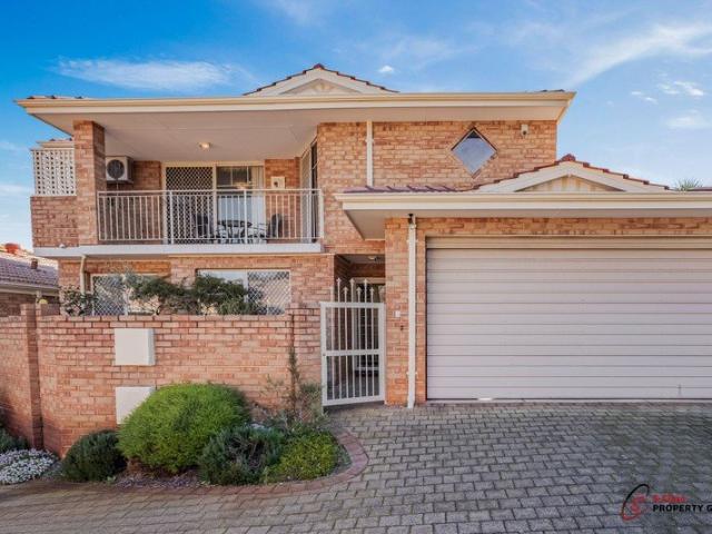 Townhouse for sale in Como, Western Australia