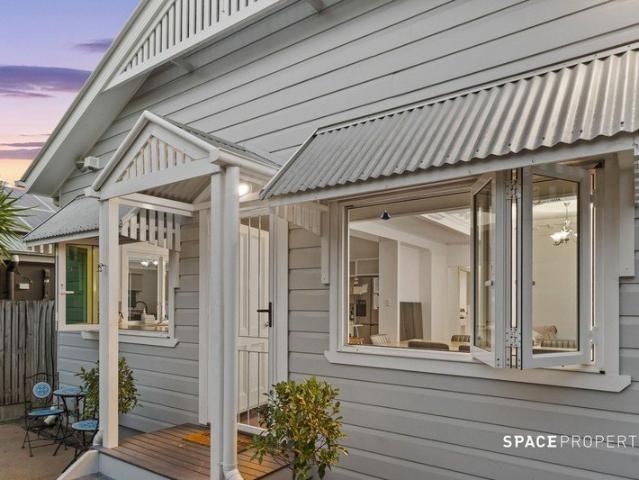 House for sale in Toombul, Queensland