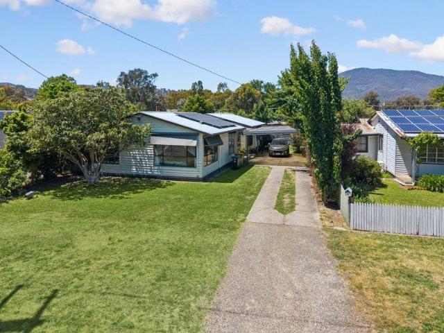 House for sale in Eildon, Victoria