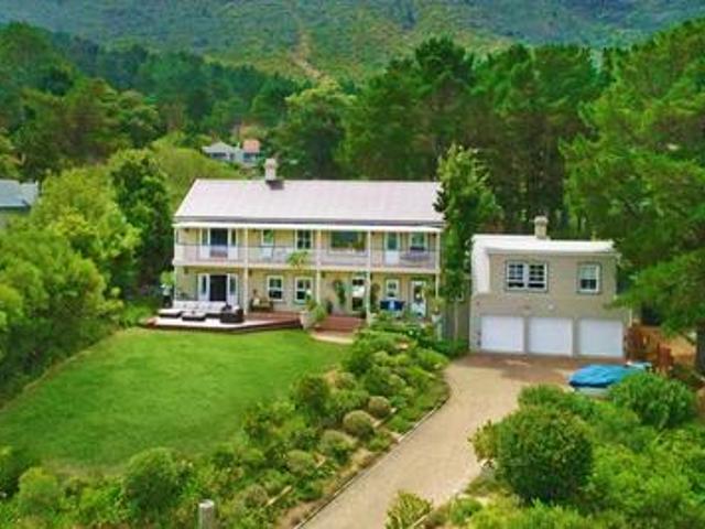 House for sale in Hout Bay, Western Cape