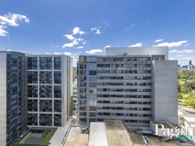 Apartment for sale in Southbank, Melbourne