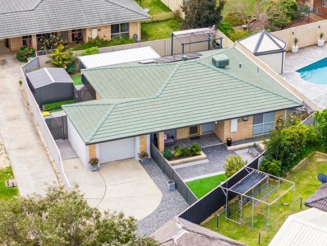 House for sale in Parklands, Western Australia