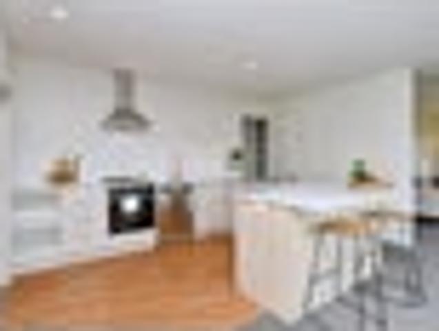 House for sale in Oakura, Canterbury