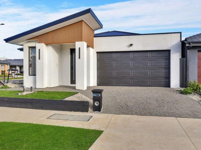House for rent in Minta Estate, Melbourne
