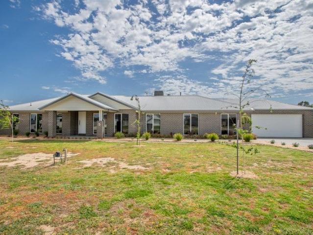 House for sale in Jindera, New South Wales