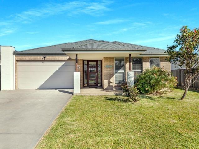 House for sale in Vincentia, New South Wales