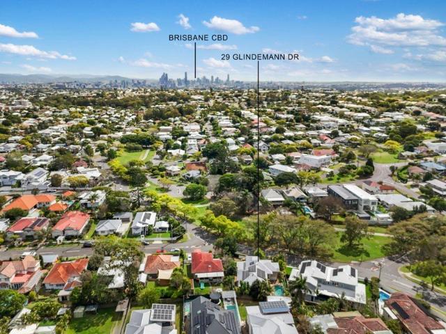 House for sale in Holland Park, Greater Brisbane