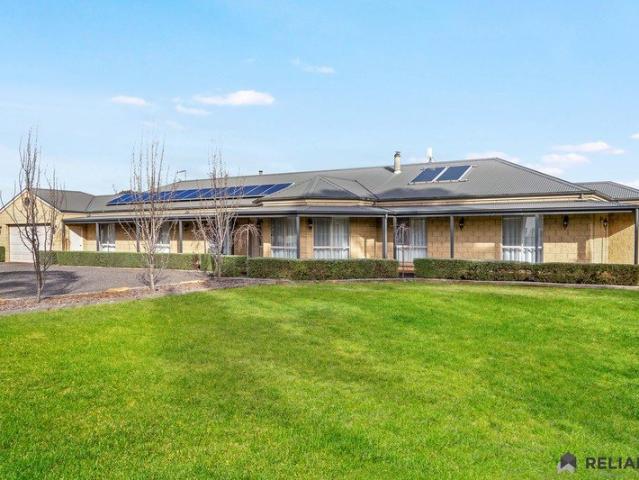 Flat for sale in Hopetoun Park, Victoria