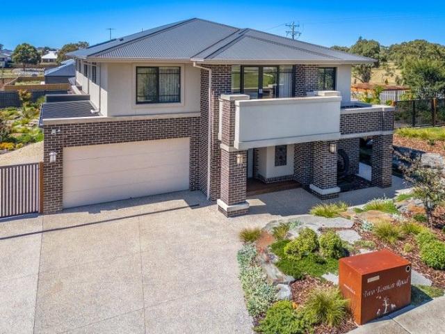 House for sale in Gisborne, Victoria