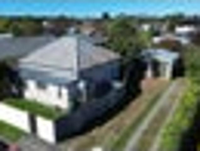 House for sale in Heathcote, Canterbury