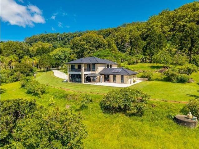 House for sale in Tamborine Mountain, Queensland