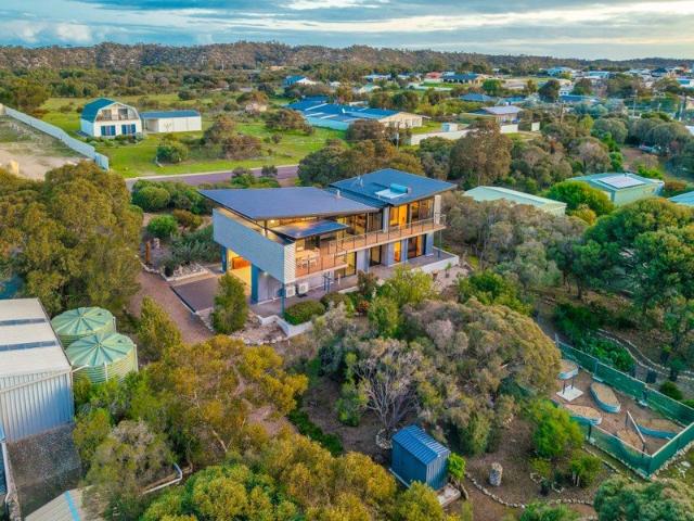 House for sale in Coffin Bay, South Australia
