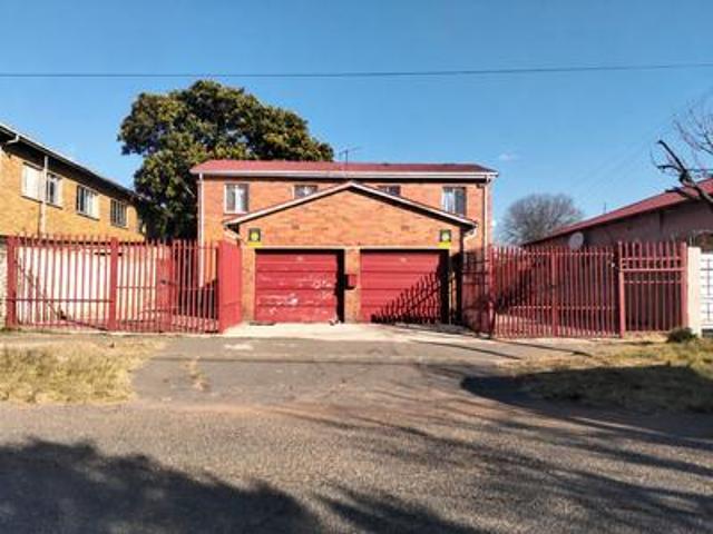House for sale in Vosloorus, Gauteng
