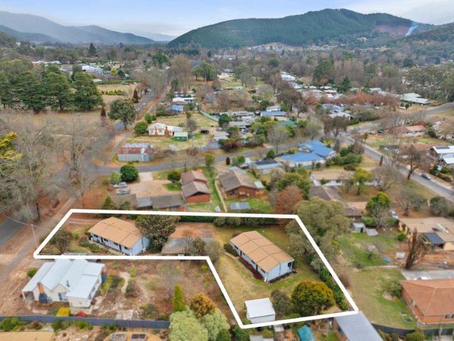 Flat for sale in Bright, Victoria