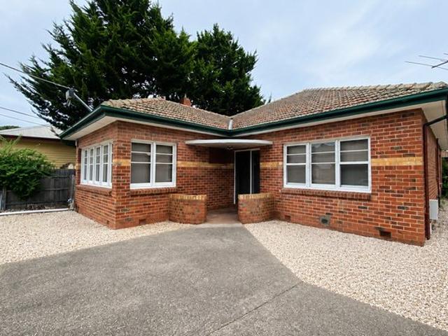 Flat for sale in Camerons Creek, Victoria