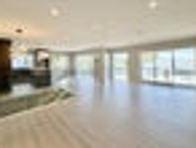 House for sale in Whangaparaoa