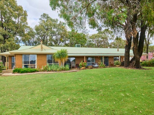 House for sale in Ladys Pass, Victoria