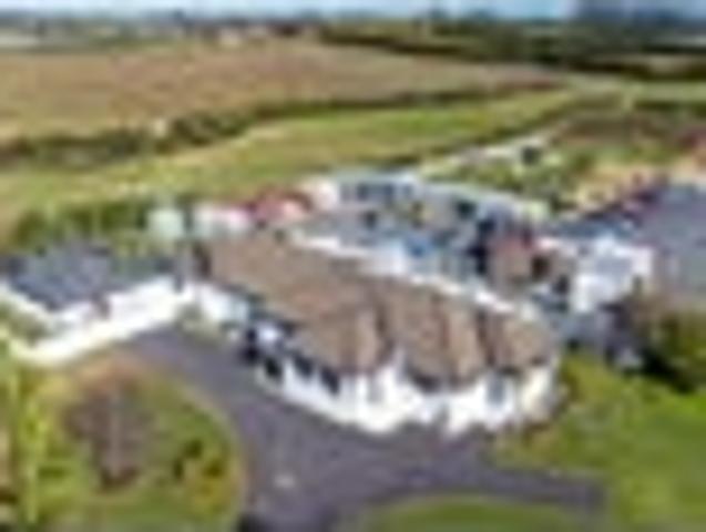 House for sale in Awhitu