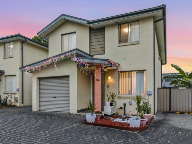 Townhouse for sale in Sydney, New South Wales