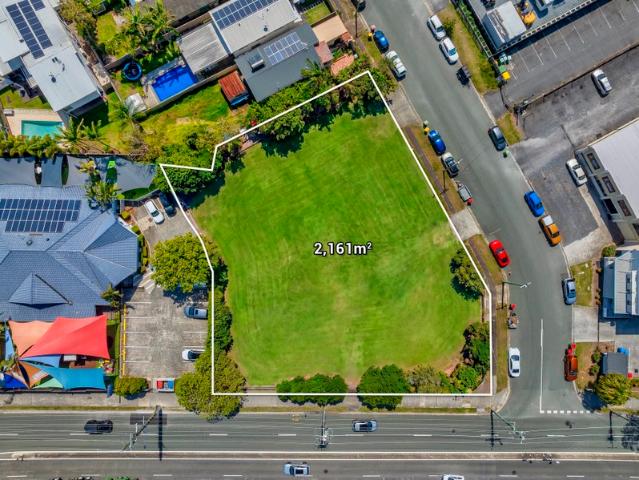 Property for sale in Mermaid Waters, Gold Coast City