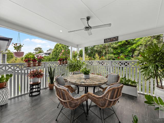 Townhouse for sale in Coorparoo, Greater Brisbane