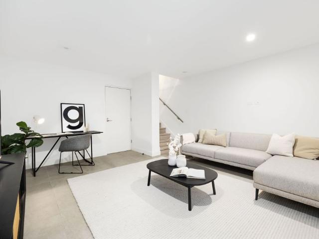 Townhouse for rent in Sydney, New South Wales