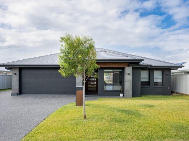 House for sale in Moonee Beach, New South Wales