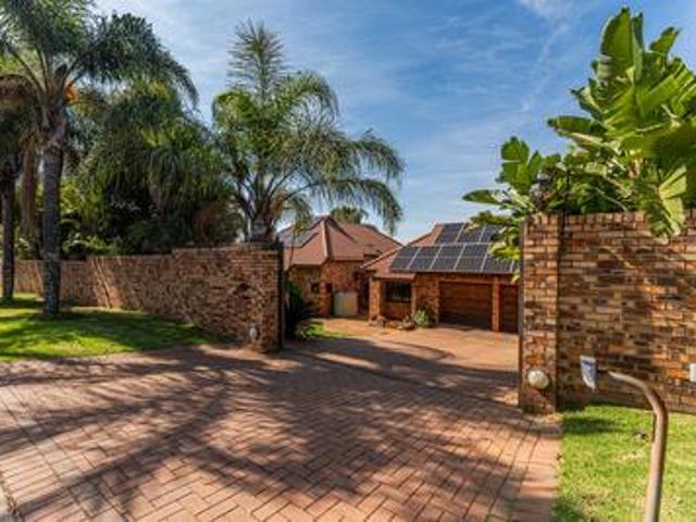 House for sale in Vosloorus, Gauteng