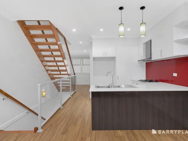 Townhouse for rent in Camerons Creek, Victoria