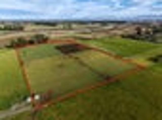 Land for sale in Oxford, Canterbury