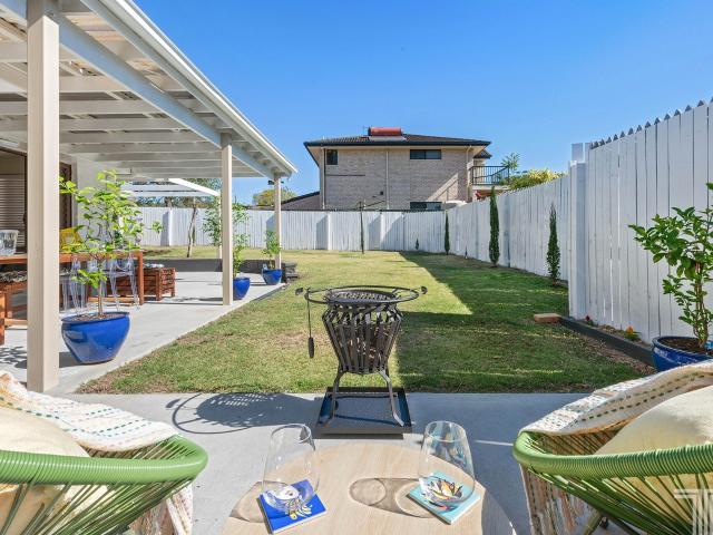 Townhouse for sale in Toombul, Queensland