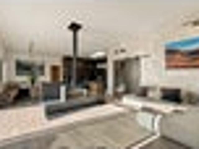 House for sale in Otakou