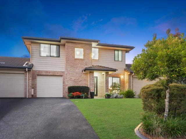 Townhouse for sale in Murrumba Downs